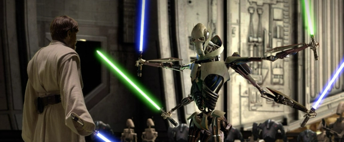 Le général Grievous se tient devant Obi-Wan Kenobi tout en brandissant quatre sabres laser dans ses bras robotiques. 