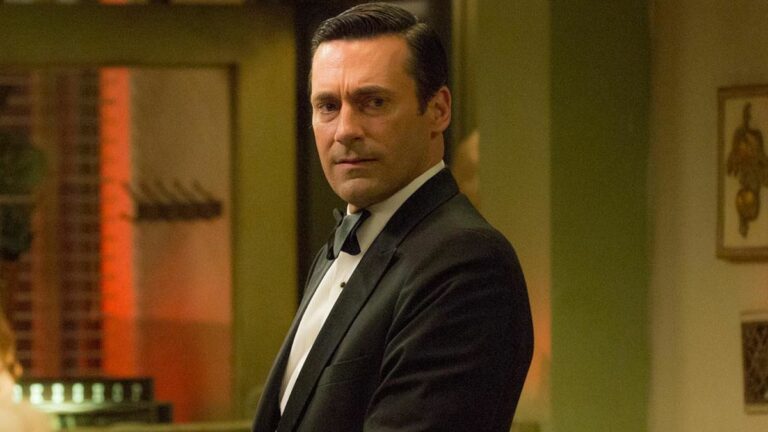 Jon Hamm révèle le super-héros de DC qu'il "ne voulait absolument pas faire", mais j'espère qu'il est prêt à rejoindre la DCU de James Gunn
