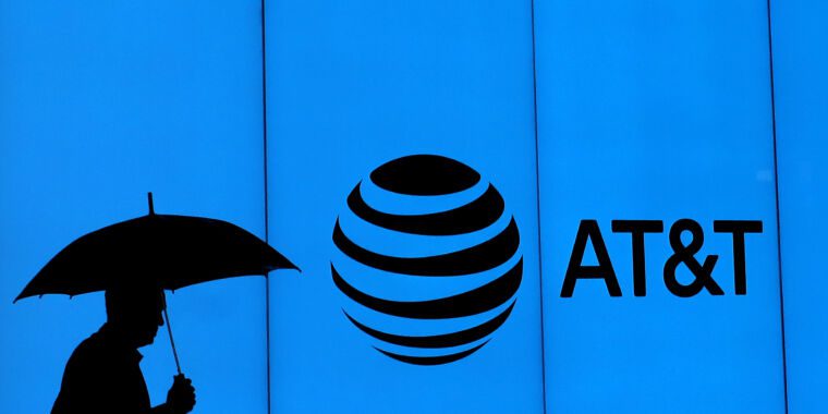 AT&T impose une hausse de prix de 10 $ sur la plupart de ses anciens forfaits illimités