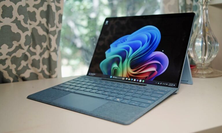 La Surface Pro Copilot+ de Microsoft est la meilleure tablette Surface à ce jour