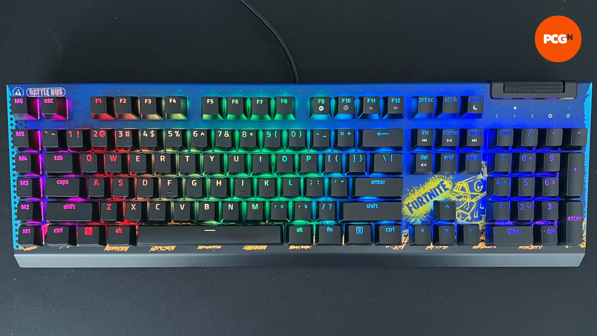 Razer Blackwidow V4 X Édition Fortnite