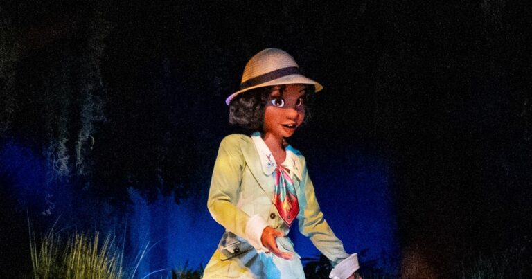 Tiana's Bayou Adventure est une meilleure attraction Disney que Splash Mountain
