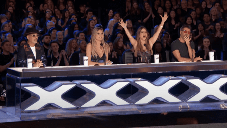 Howie Mandel, Heidi Klum, Sofia Vergara, and Simon Cowell as America