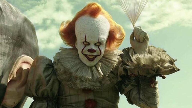 Bill Skarsgård reprend le rôle de Pennywise pour la série Prequel
