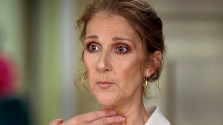 Céline Dion dit que chanter avec le syndrome de la personne raide, c'est comme "Quelqu'un vous étrangle", révèle qu'elle a des côtes cassées à cause de spasmes Plus de variétés Les plus populaires À lire absolument Abonnez-vous aux newsletters de variétés Plus de nos marques
	
	
