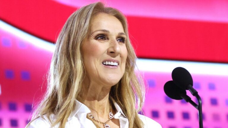 Céline Dion fait une apparition surprise au repêchage de la LNH pour annoncer son choix pour l'équipe de sa ville natale
