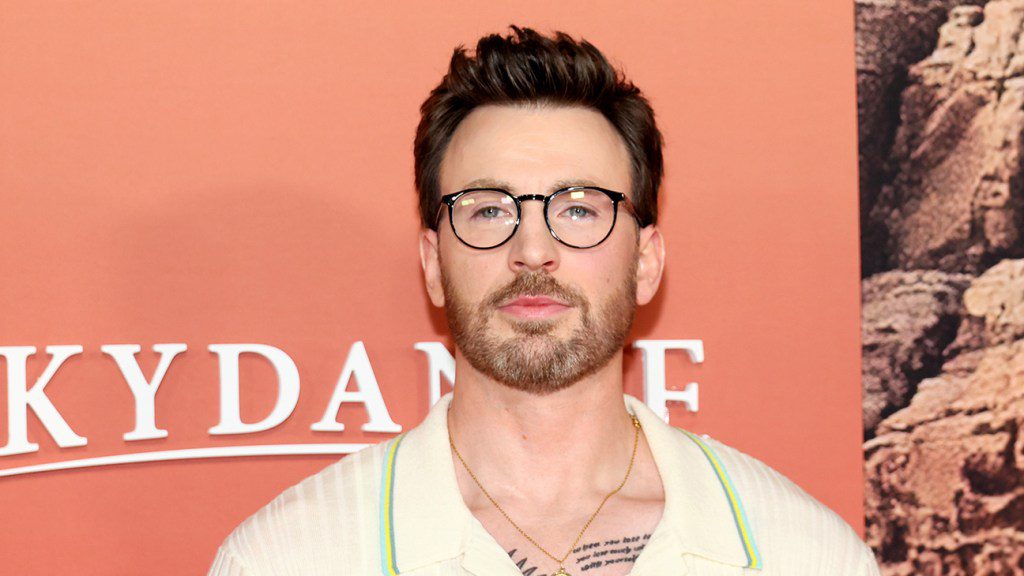 Chris Evans clarifie la « désinformation » en affirmant qu'il a signé une « bombe » sur une photo refaite à la surface
