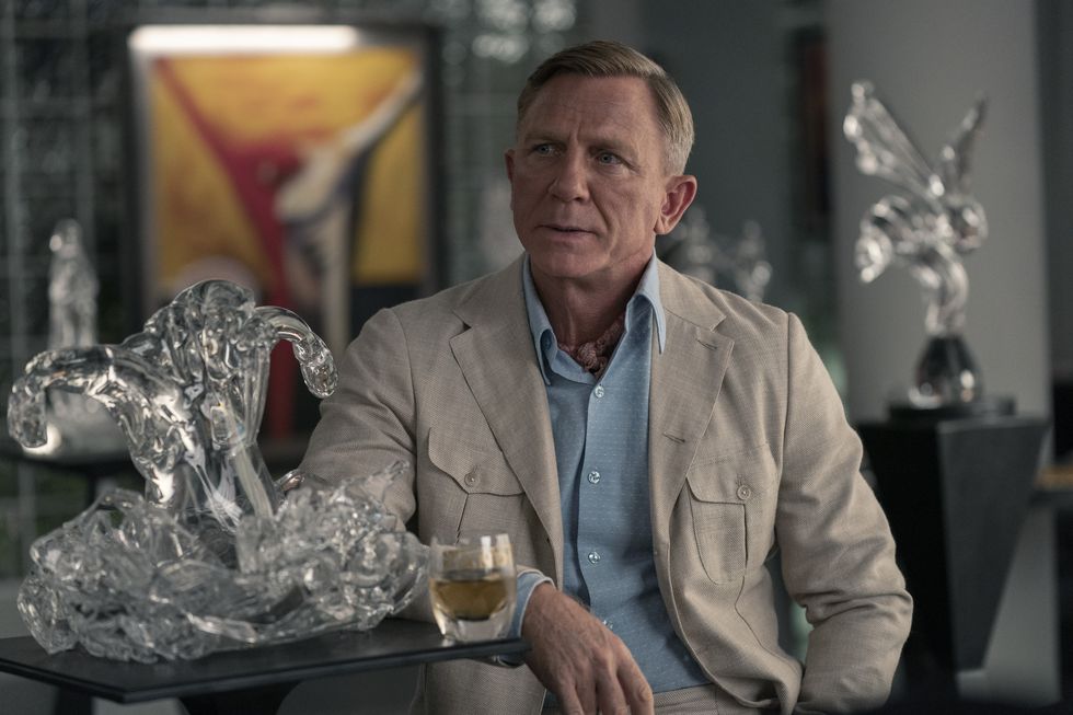 Daniel Craig, oignon en verre, un mystère à couteaux tirés