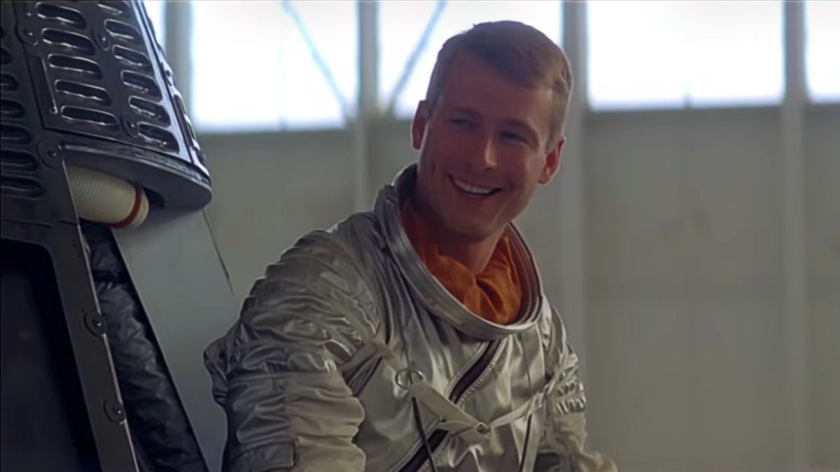 John Glenn (Glen Powell) after a simulation in Hidden Figures