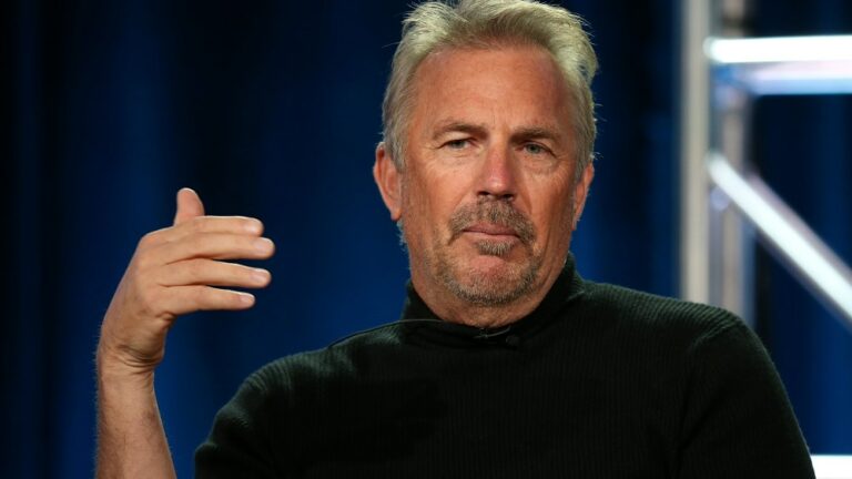 Kevin Costner a « lu toutes les histoires » déversant de fausses rumeurs sur la sortie de « Yellowstone » : « Je n'ai été déçu que personne » dans les studios « s'est mobilisé pour me défendre » Plus de variétés Les plus populaires À lire absolument Inscrivez-vous aux newsletters de variétés Plus de nos marques
	
	
