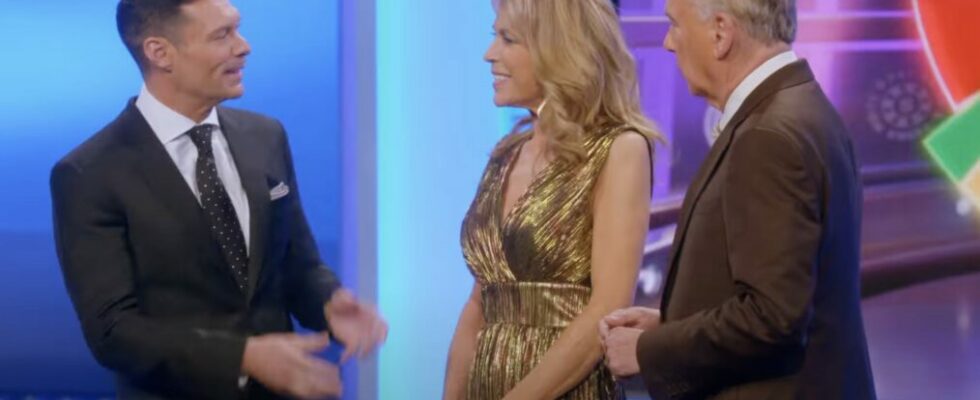 "La Roue de la Fortune" : Pat Sajak prépare Ryan Seacrest à animer cet automne dans une nouvelle promo (VIDÉO)