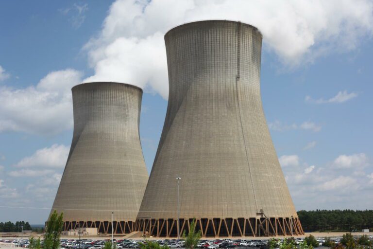 Le Congrès adopte un projet de loi radical en faveur de l’énergie nucléaire