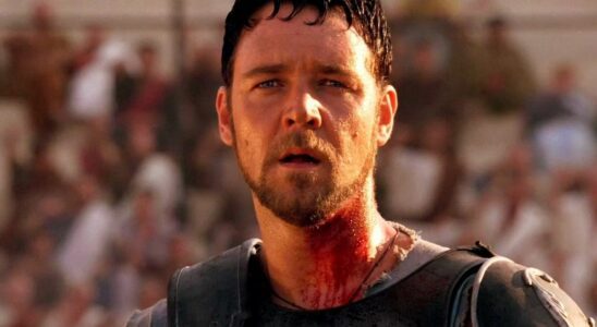 Russell Crowe looking angry in Gladiator