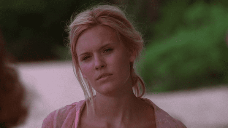 Maggie Grace as Shannon in Lost Season 2