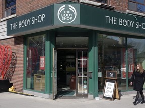 L'extérieur d'un magasin Body Shop est vu à Toronto le lundi 4 mars 2024.