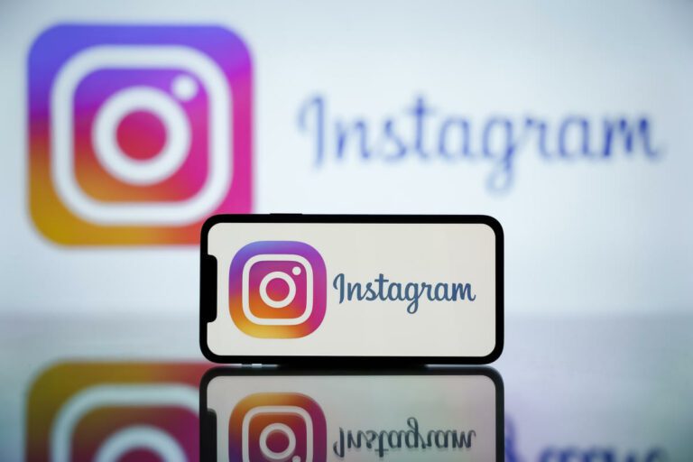 Meta teste une nouvelle publicité dans le flux Instagram que vous ne pouvez pas faire défiler