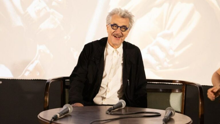 Wim Wenders présentera en avant-première son hommage restauré aux pionniers de l'image en mouvement, "A Trick of the Light", au festival italien du cinéma Ritrovato. Plus de variétés Les plus populaires À lire absolument Abonnez-vous aux newsletters de variétés Plus de nos marques
	
	
