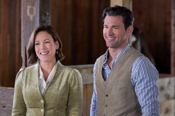 When Calls the Heart TV show on Hallmark: (canceled or renewed?)