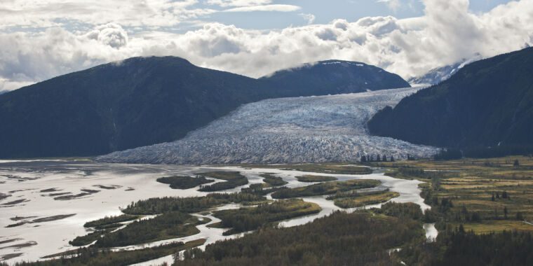 Les glaciers les plus lourds de l’Alaska se rapprochent d’un point de basculement irréversible