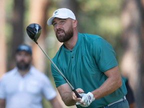 Travis Kelce - Championnat de golf des célébrités de l'ACC - Parcours de golf Edgewood Tahoe - 12 juillet 2024 - Getty