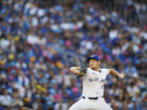 Le chant du cygne de Yusei Kikuchi se termine bien pour les Blue Jays lors de la victoire contre les Texas Rangers