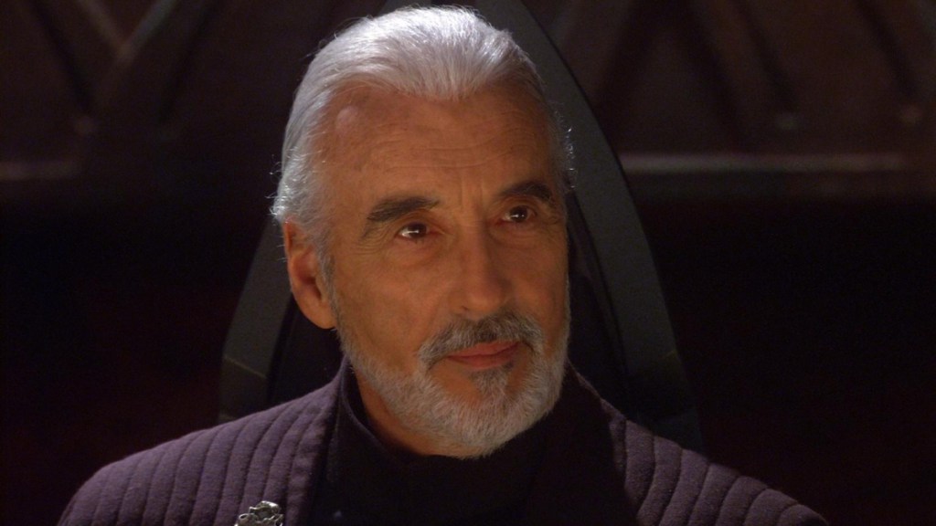 Christopher Lee dans le rôle du Comte Dooku dans Star Wars : L'Attaque des Clones