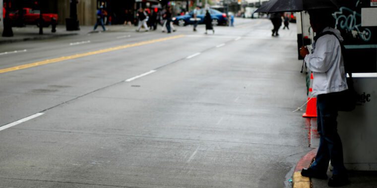 Les pistes cyclables et les rues rétrécies ne ralentissent pas les véhicules d’urgence