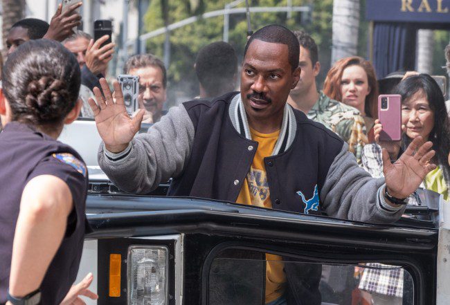 Critique de « Le Flic de Beverly Hills 4 » – Eddie Murphy, film « Axel F » sur Netflix