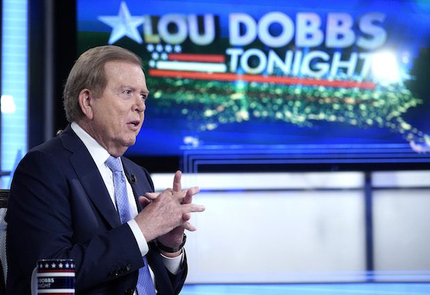 Décès de Lou Dobbs à 78 ans, commentateur conservateur et animateur de talk-show