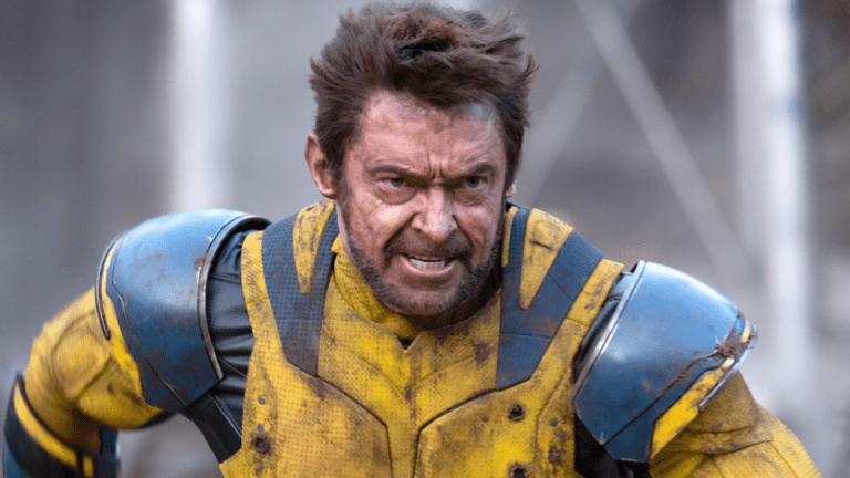 Des « hommes adultes » « sanglotaient » pendant les tests de caméra de « Deadpool & Wolverine » parce que Hugh Jackman s'est présenté dans le costume jaune de Wolverine
	
	
