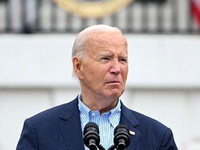 « J’ai passé une mauvaise nuit » : Biden tente de communiquer avec les minorités dans des interviews radiophoniques décousues