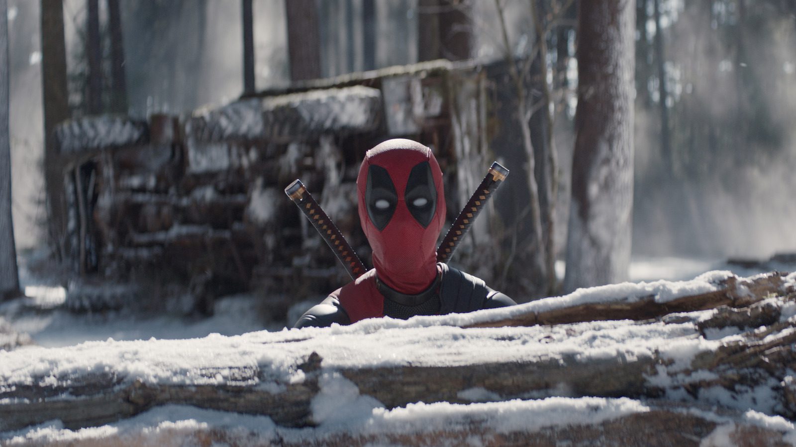 Kevin Feige ne pensait pas que la cocaïne était drôle, alors bien sûr Deadpool et Wolverine l'ont mise dans le script
