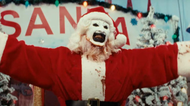 La bande-annonce de Terrifier 3 envoie Art le Clown dans une tuerie de Noël
