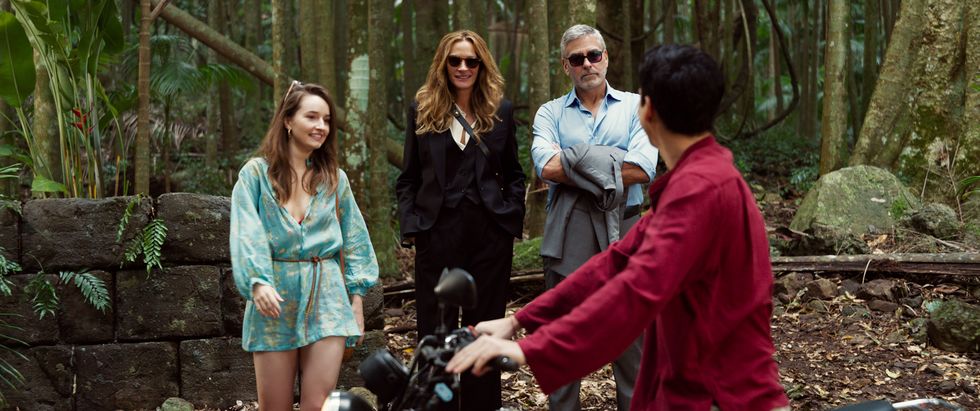 Kaitlyn Dever, Julia Roberts, George Clooney, Billet pour le paradis