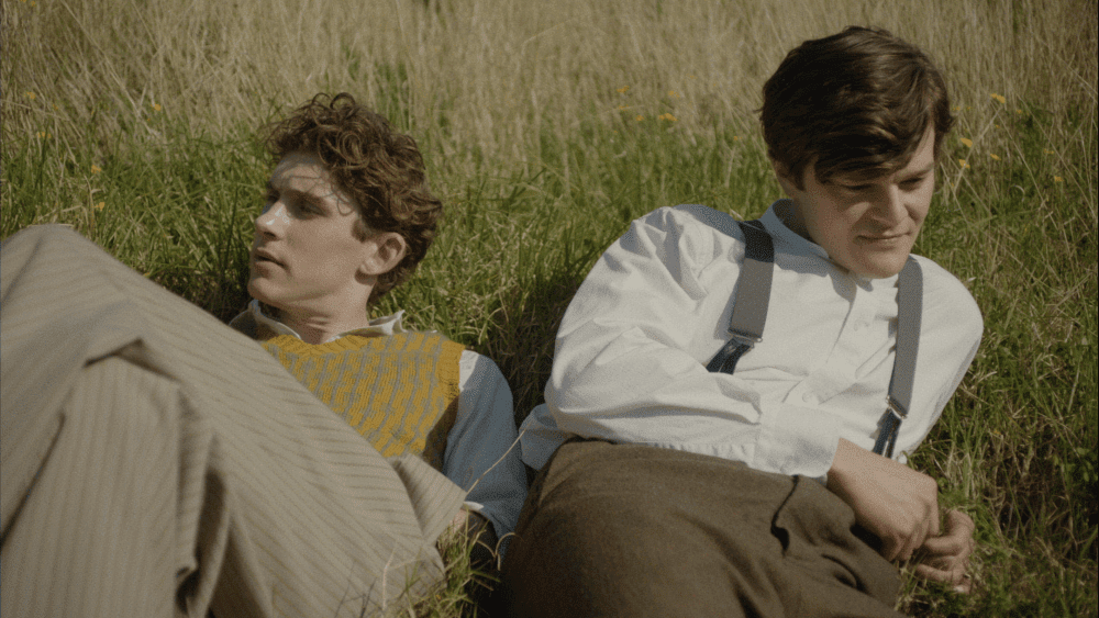 La romance de Will Seefried « Lilies Not for Me », avec l'acteur de « Normal People » Fionn O'Shea et Robert Aramayo de « Rings of Power », embarquée à bord de Memento Intl. (EXCLUSIF) Plus de Variety Les plus populaires À lire absolument Inscrivez-vous aux bulletins d'information de Variety Plus de nos marques
	
	
