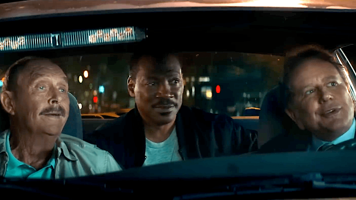 Le Flic de Beverly Hills : le moment avec Axel F qui a permis à Eddie Murphy, au juge Reinhold et à John Ashton de se sentir à nouveau chez eux : « Nous étions tous ravis »
