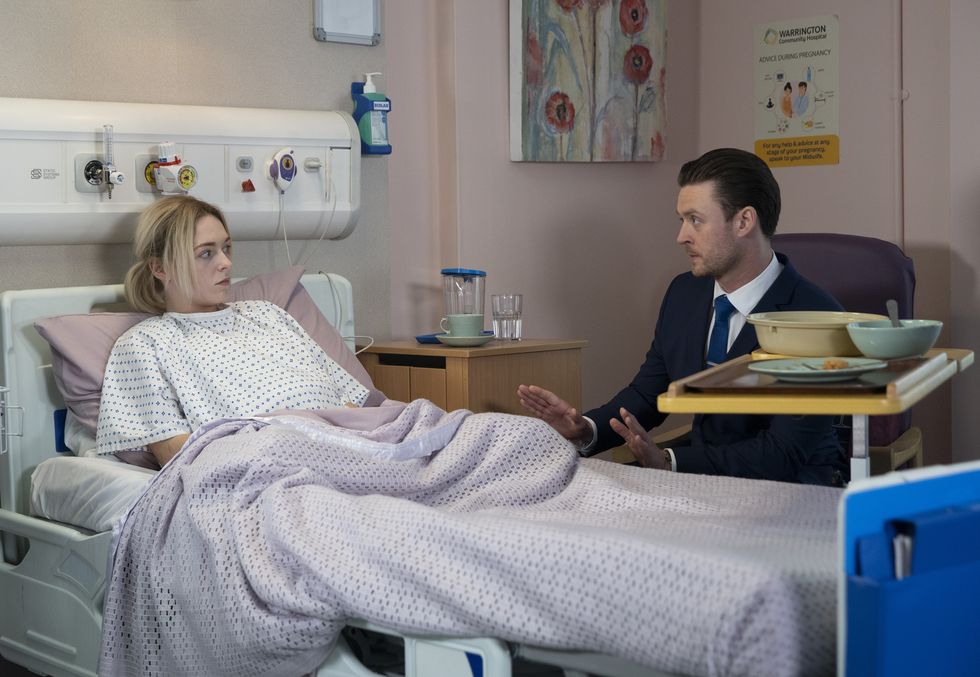 Lauren et Joel dans Coronation Street