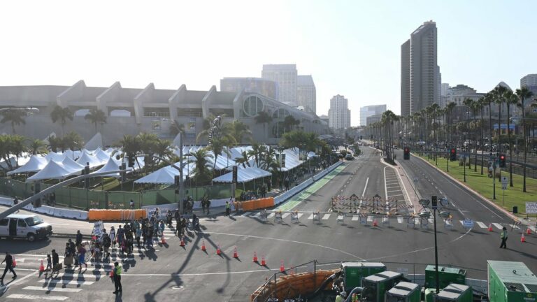 14 personnes arrêtées dans le cadre d'une opération anti-trafic d'êtres humains au Comic-Con de San Diego
