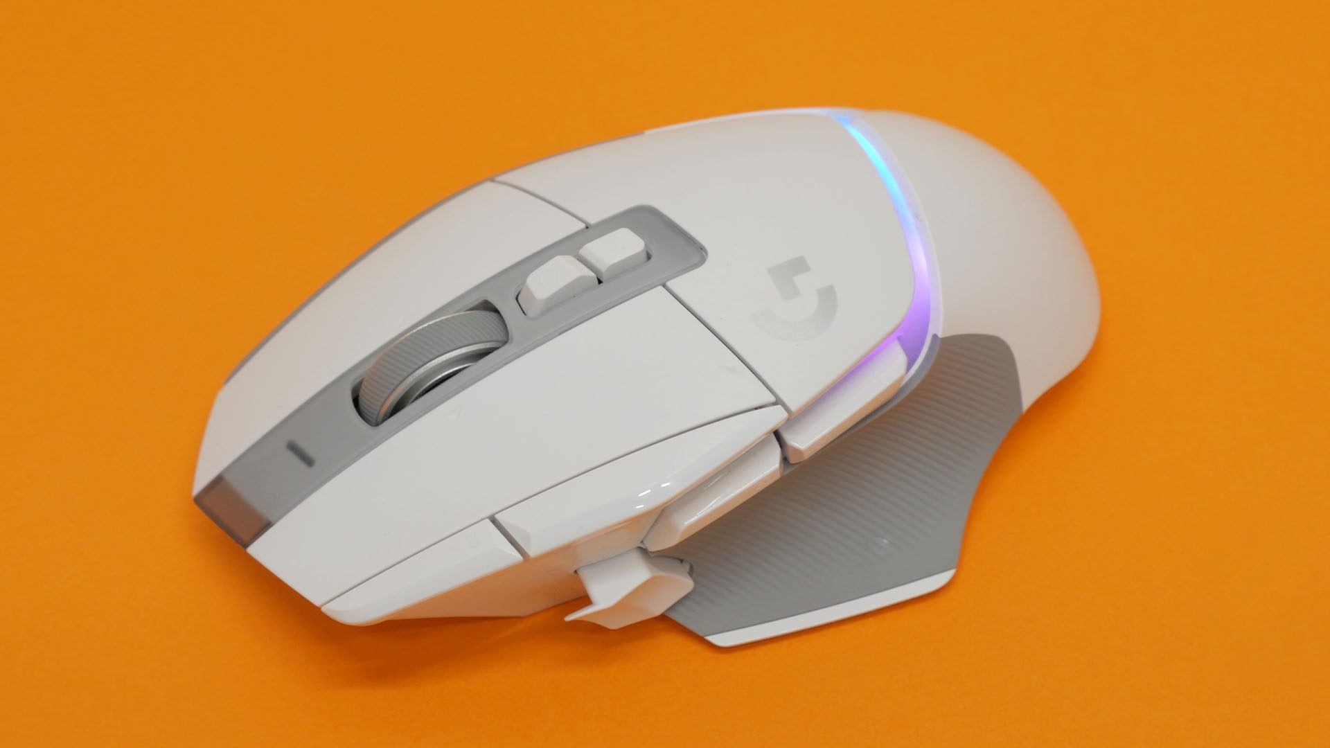 Test de la Logitech G502 X Plus – la souris de jeu la plus polyvalente
