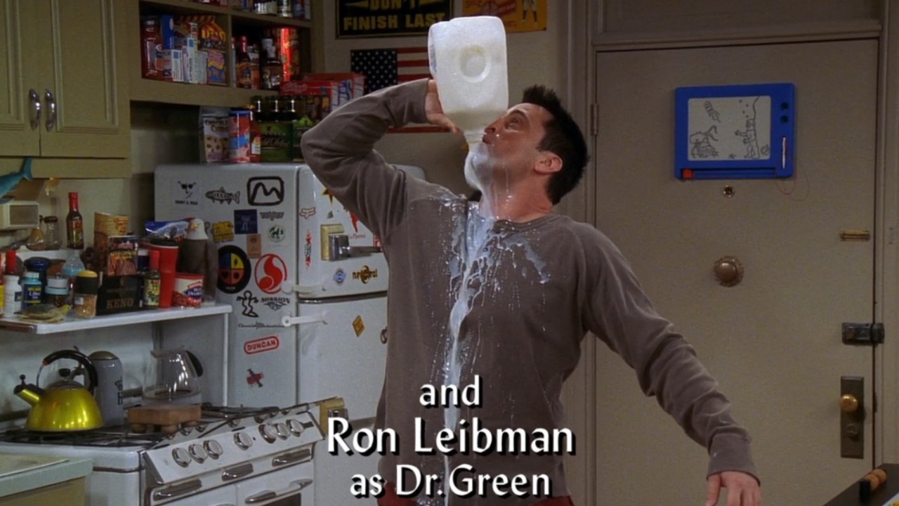 Ron Leibman est crédité comme le Dr Green dans un épisode de la saison 10 de Friends, 