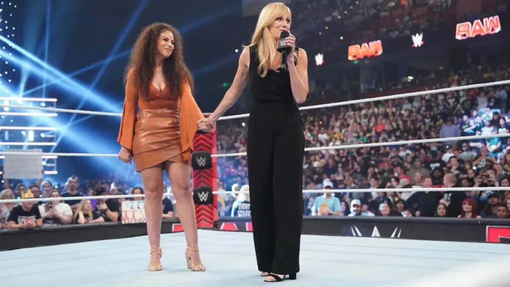 Lilian Garcia et Samantha Irvin