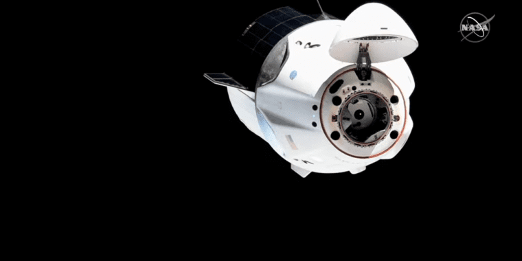 La NASA n’est pas à l’aise avec les propulseurs Starliner, donc l’équipage rentrera chez lui à bord du Dragon