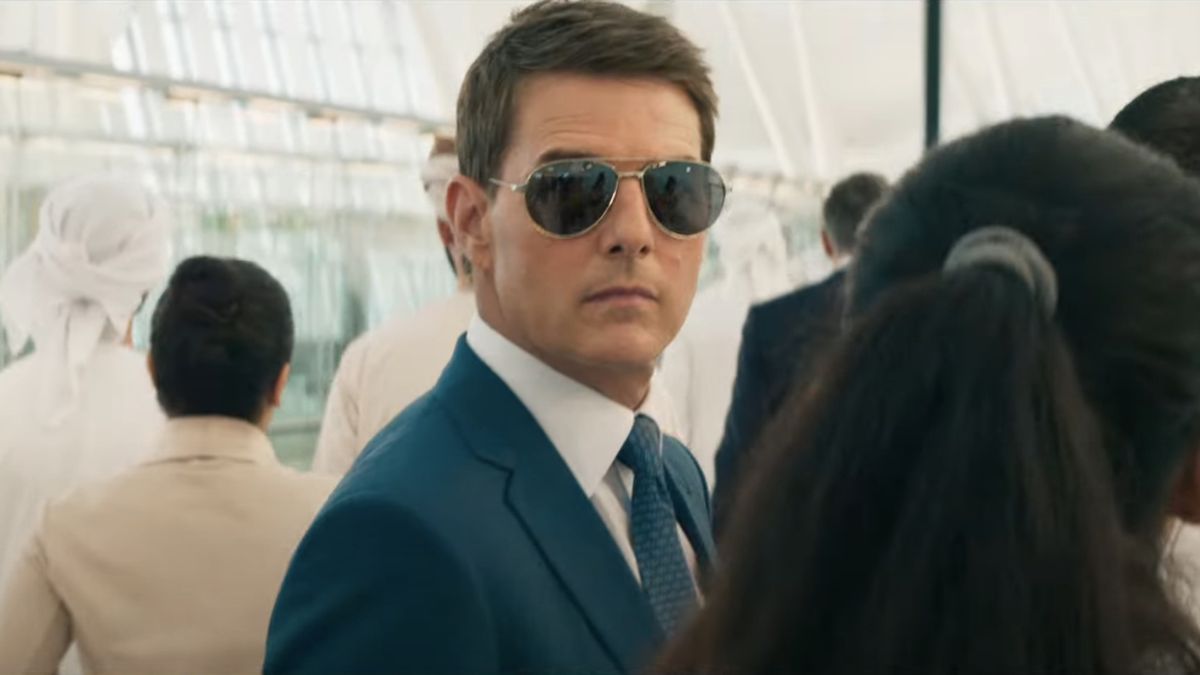 Apparemment, Tom Cruise a amené une femme sur le tournage de Mission Impossible 8, et les membres de l'équipe ont été choqués
