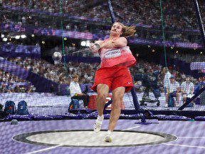 Ethan Katzberg remporte la première médaille d’or olympique du Canada au marteau