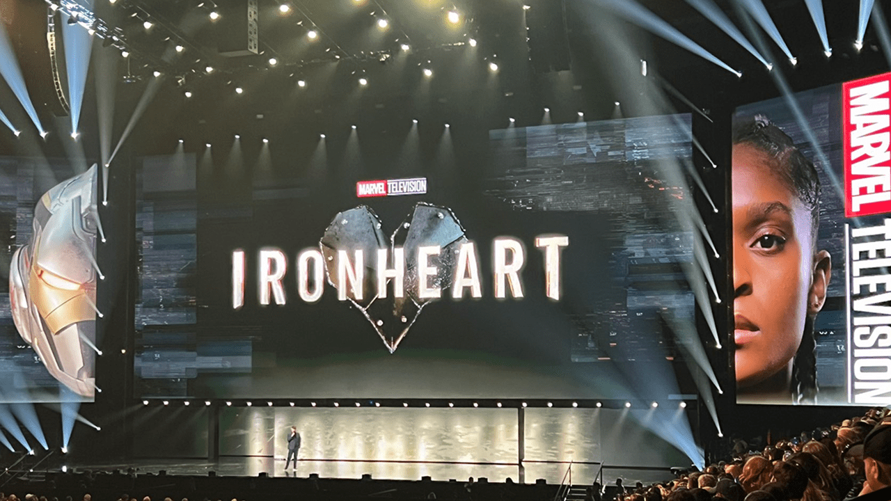 Ironheart de Marvel dévoile de nouvelles images au D23 2024, révélant les risques que Riri prendra pour construire son costume
