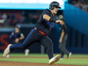 Joey Loperfido et Addison Barger frappent des home runs consécutifs en neuvième manche alors que les Jays battent les Angels