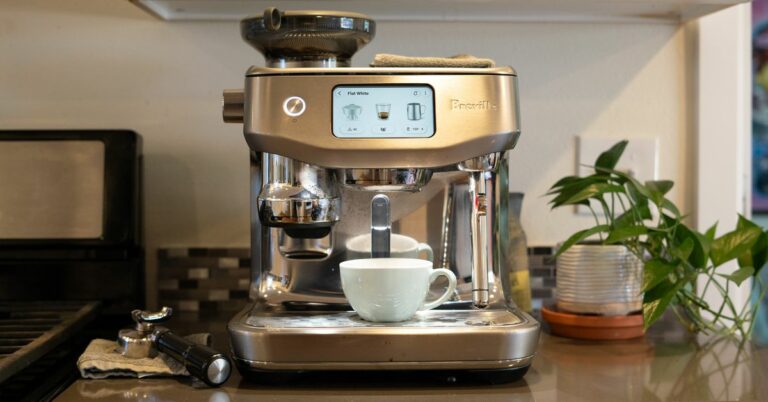 Le Breville Oracle Jet est un ordinateur à 2 000 $ qui fait également du café