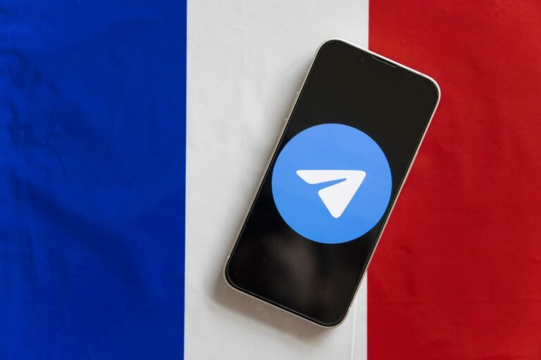 Le PDG de Telegram, Pavel Durov, a été inculpé et libéré de garde à vue