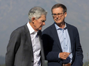 Le président de la Réserve fédérale, Jerome Powell, et le gouverneur de la Banque du Canada, Tiff Macklem, lors du symposium économique de Jackson Hole au Jackson Lake Lodge dans le parc national de Grand Teton, près de Moran, dans le Wyoming, le 23 août 2024.