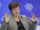 Kristalina Georgieva, directrice générale du Fonds monétaire international, a averti que les pays doivent maîtriser l'inflation et la dette pour protéger la croissance économique.